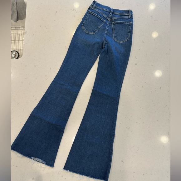 Abercrombie & Fitch The Flare Ultra High Rise Jean 24/00L - Picture 3 of 6